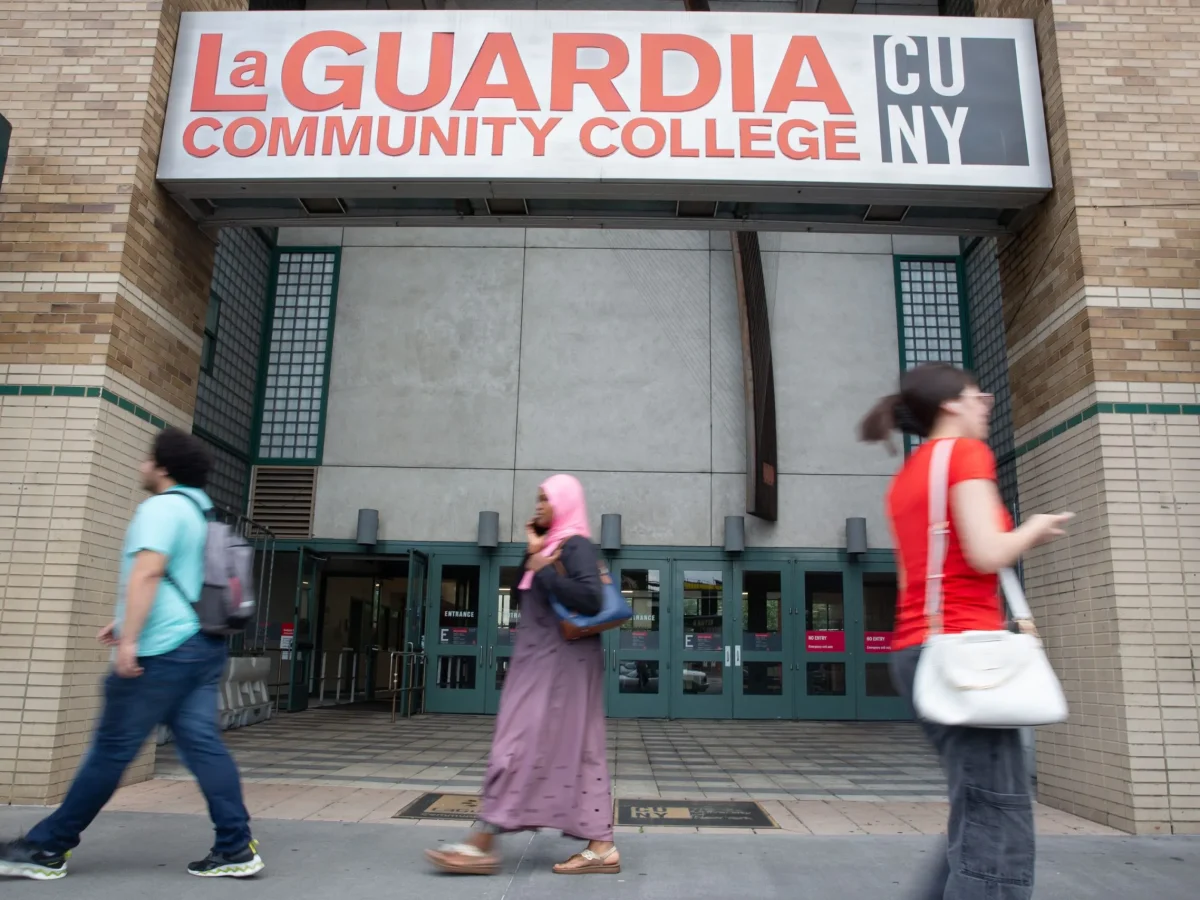 Scholarship delays hit recently expanded CUNY community college program